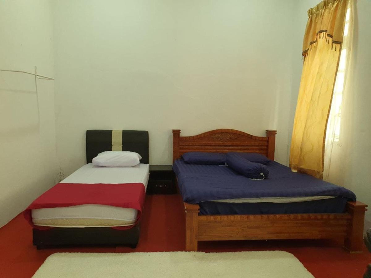 Oyo 90404 Hotel Z Dirgahayu 313 Pasir Mas Extérieur photo