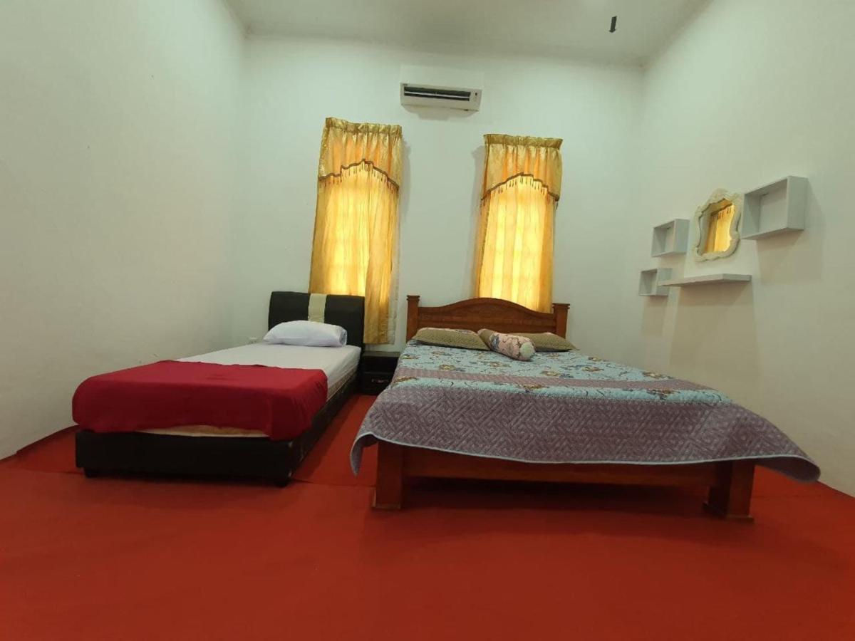 Oyo 90404 Hotel Z Dirgahayu 313 Pasir Mas Extérieur photo