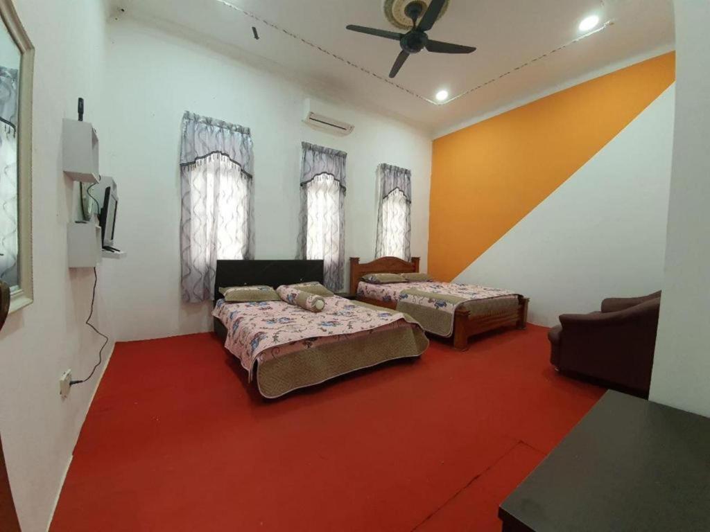 Oyo 90404 Hotel Z Dirgahayu 313 Pasir Mas Extérieur photo
